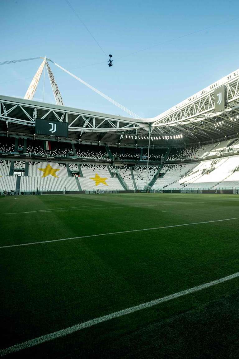 allianz-stadium-pitch-line-02 (5)