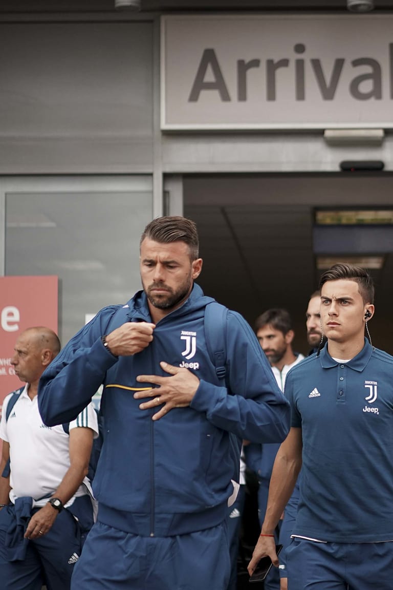 Juventus land in London