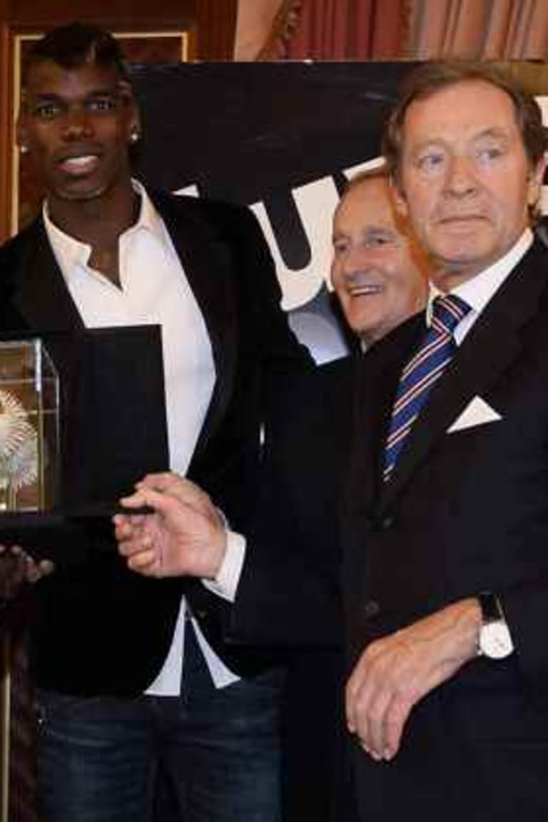 Pogba terima penghargaan Castagna d’Oro