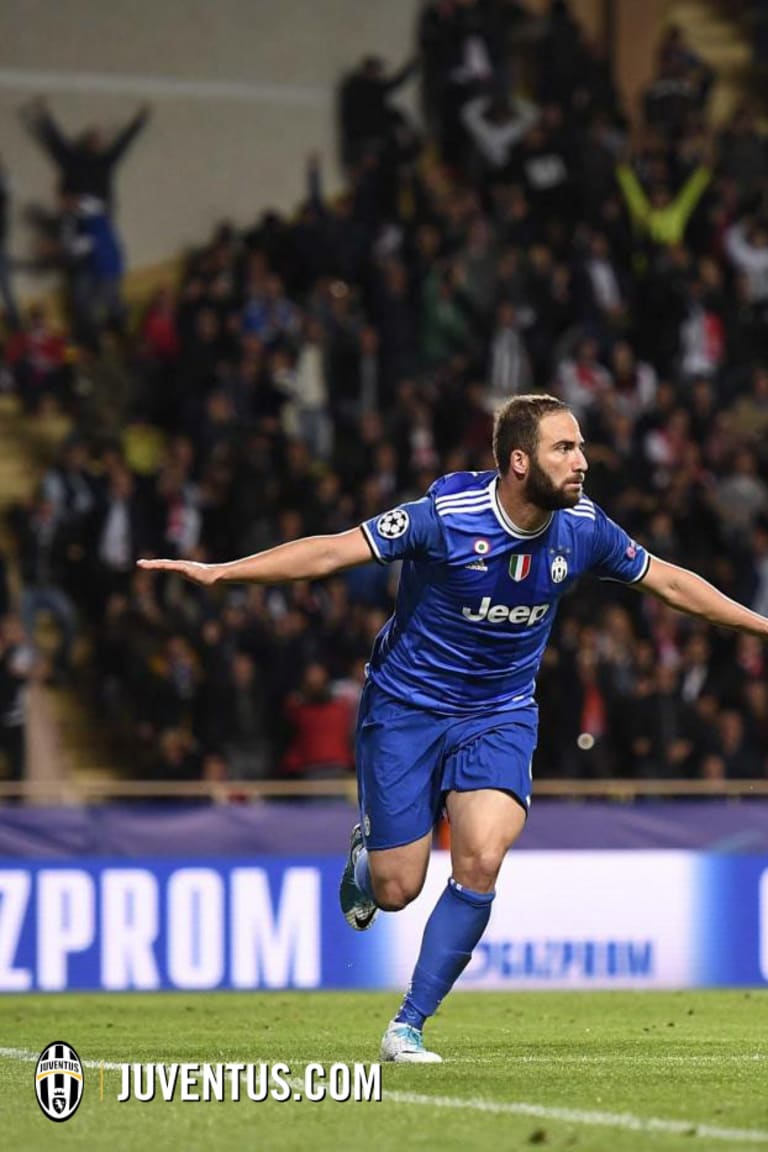 Higuain: «Una vittoria importantissima»
