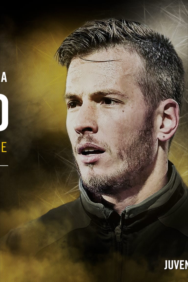 Neto bergabung dengan Juventus