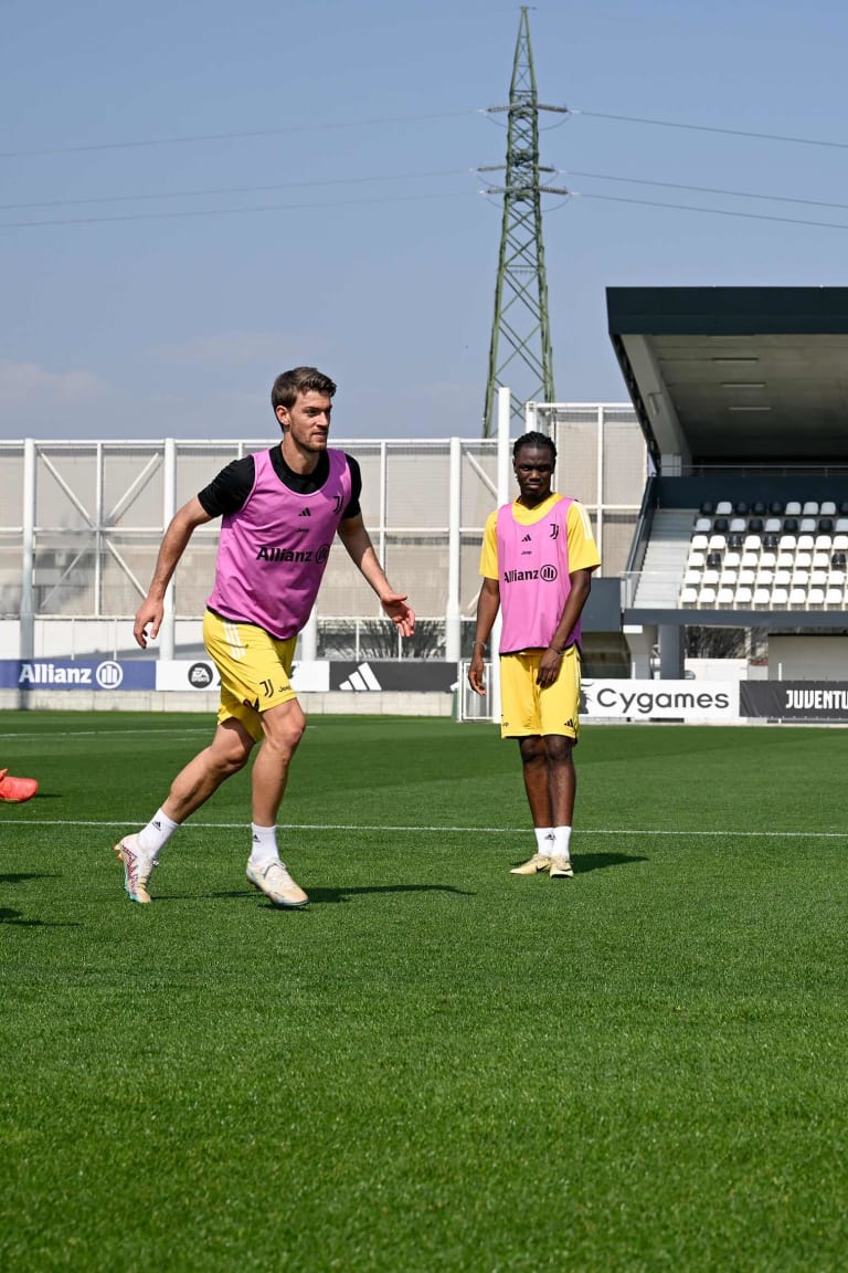 Giornata speciale per i Junior Member al Training Center: seduta d’allenamento con i bianconeri