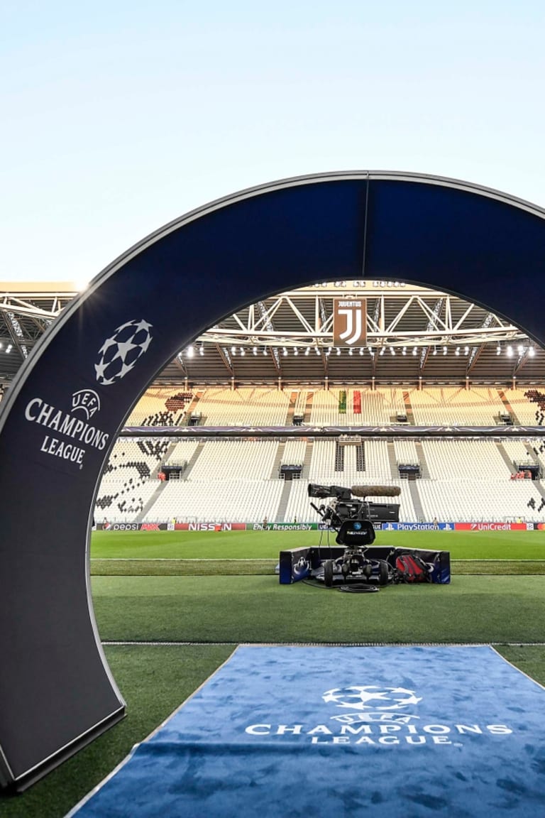 Tiket Juventus vs Barcelona habis terjual