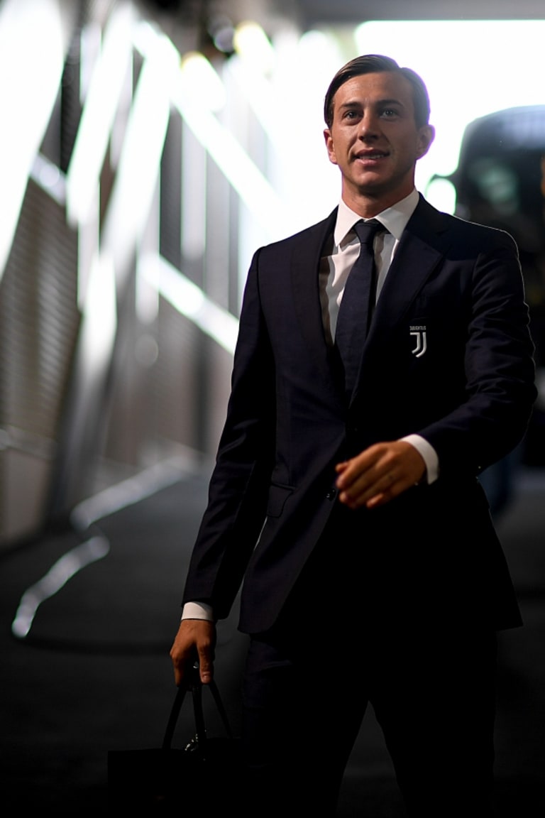 Bernardeschi: Juve & Trussardi, Style & Elegance