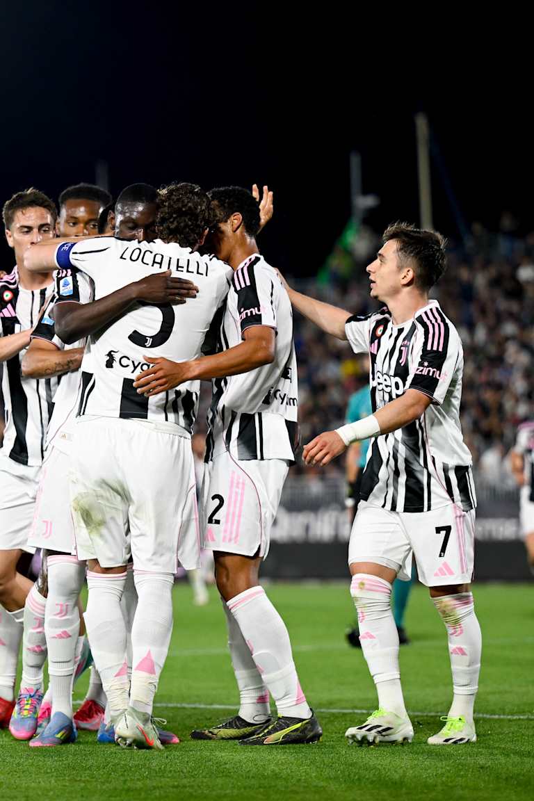Juve qualify for UCL with victory over Venezia