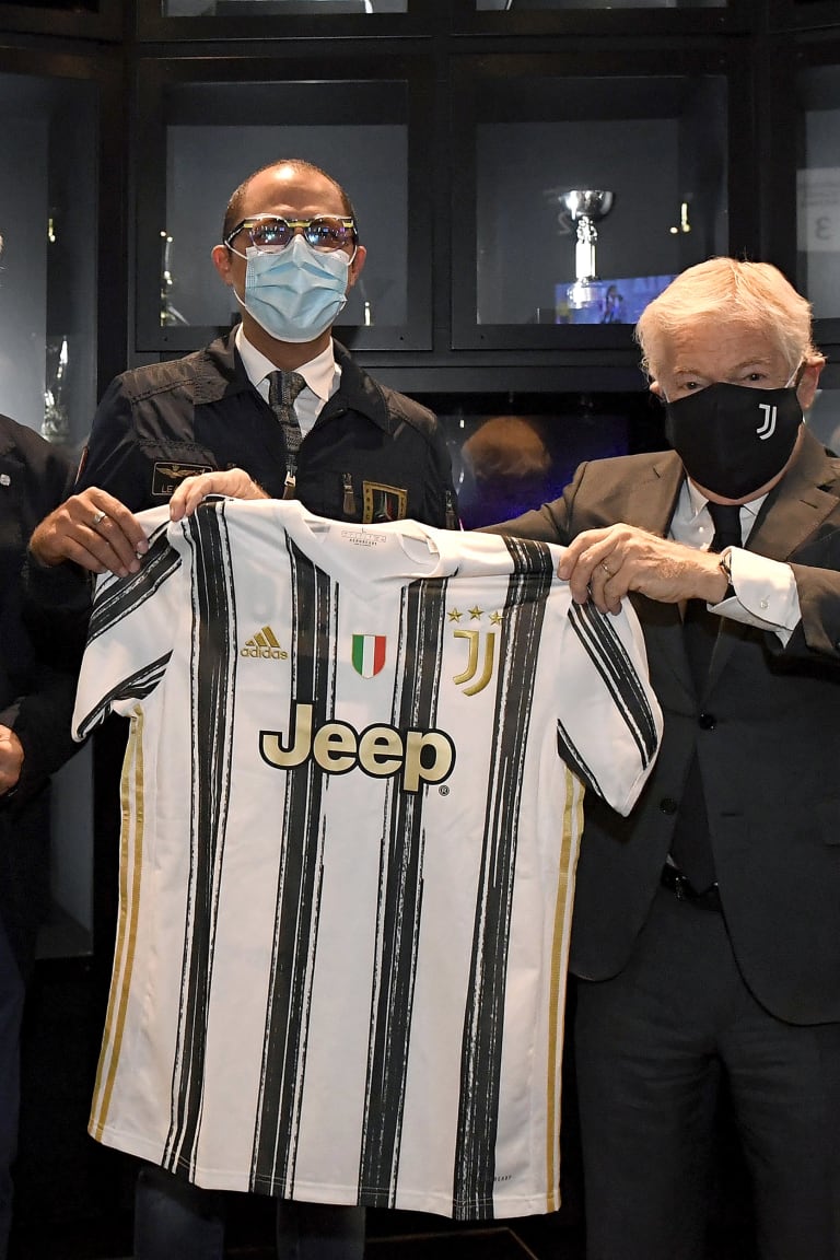 Bahasa Isyarat di Juventus Museum