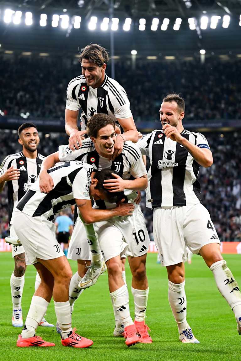 Juventus dominates PSV Eindhoven in UCL opener