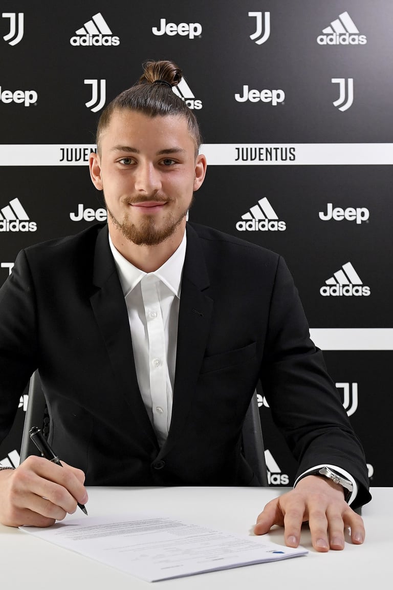 Dragusin renews his contract! 