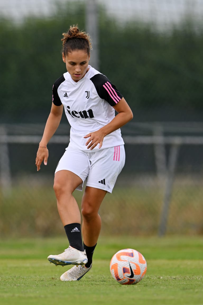 Joint-training between Juventus Women and the men's U-15s