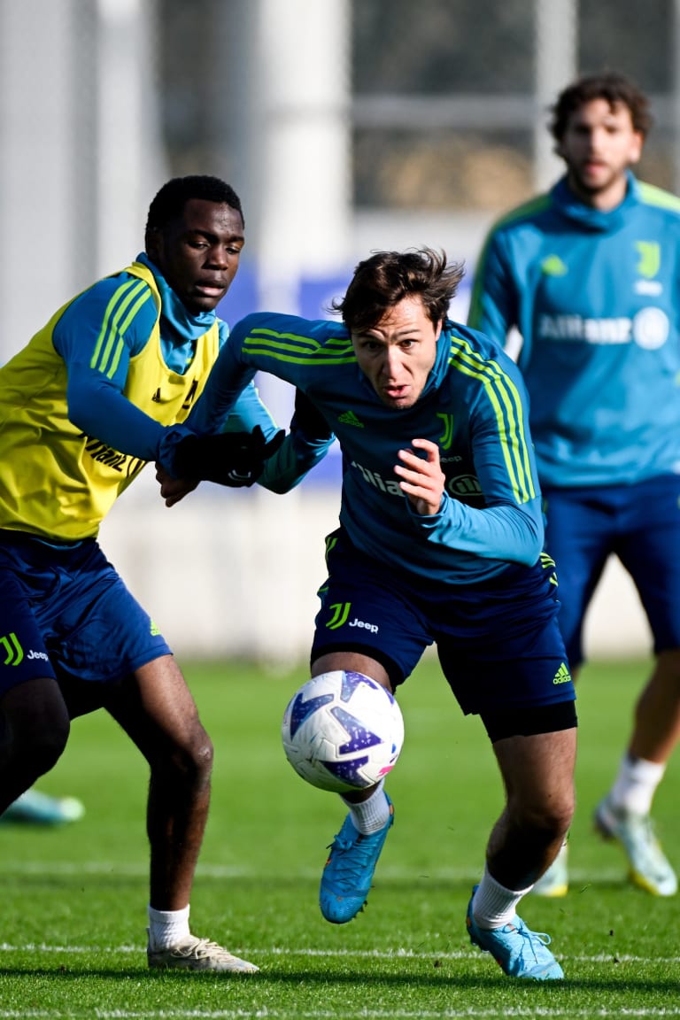 Training Center | Joint-training session with the Under 19 team