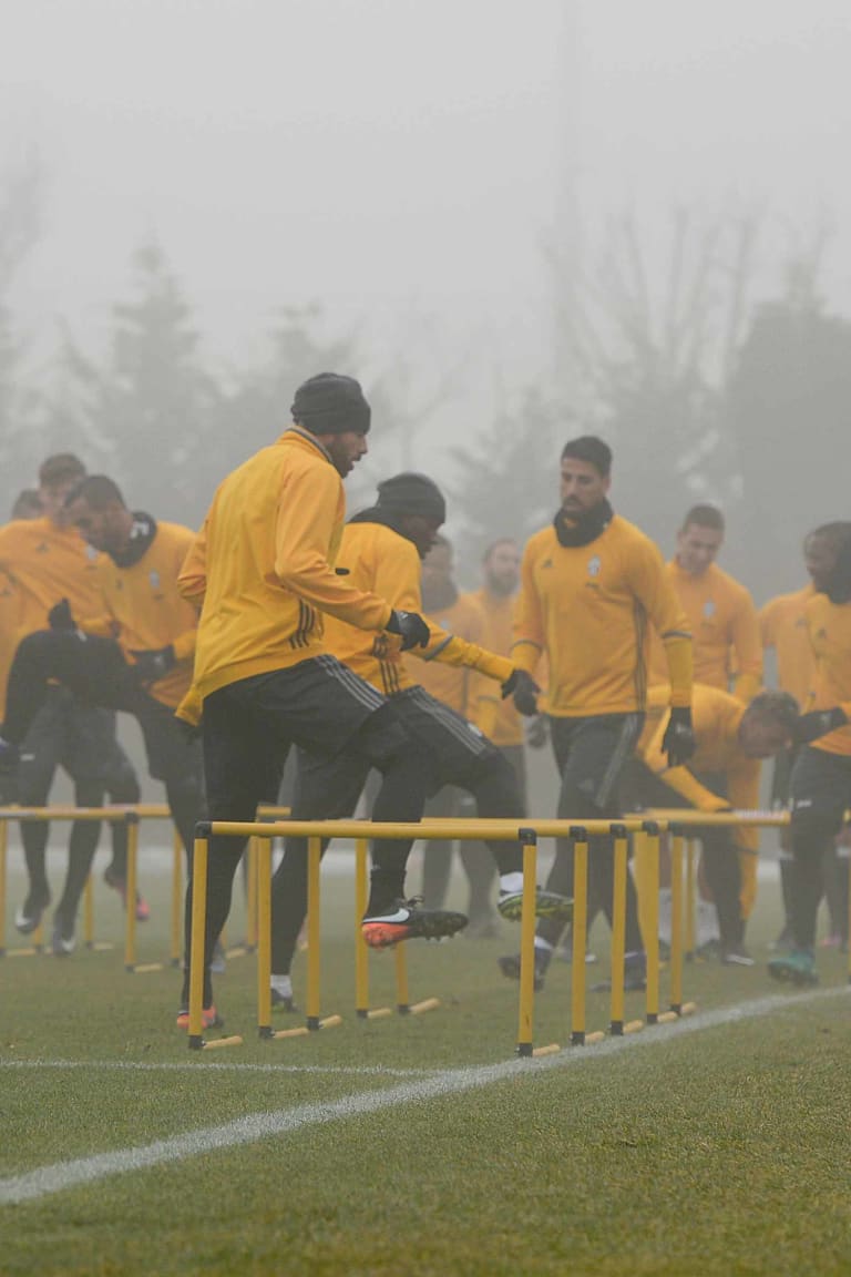 Ripresa fra palestra e campo