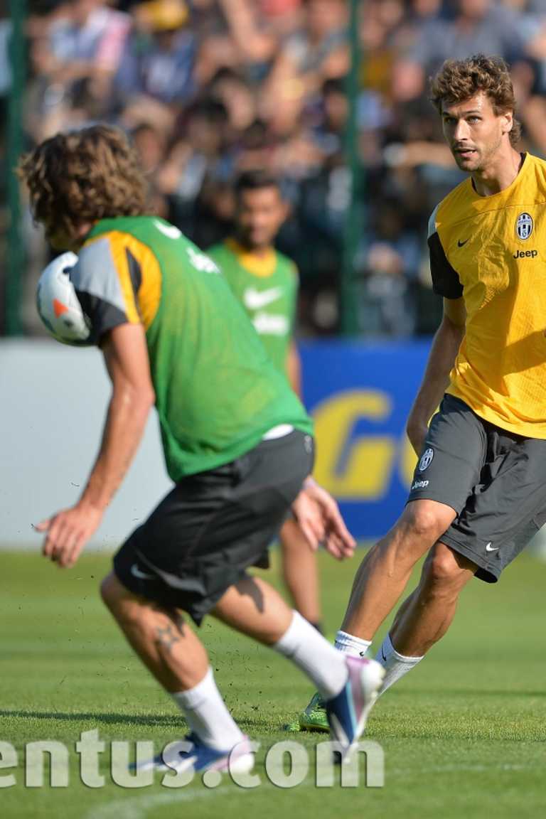 Llorente e Tevez, cresce l’intesa