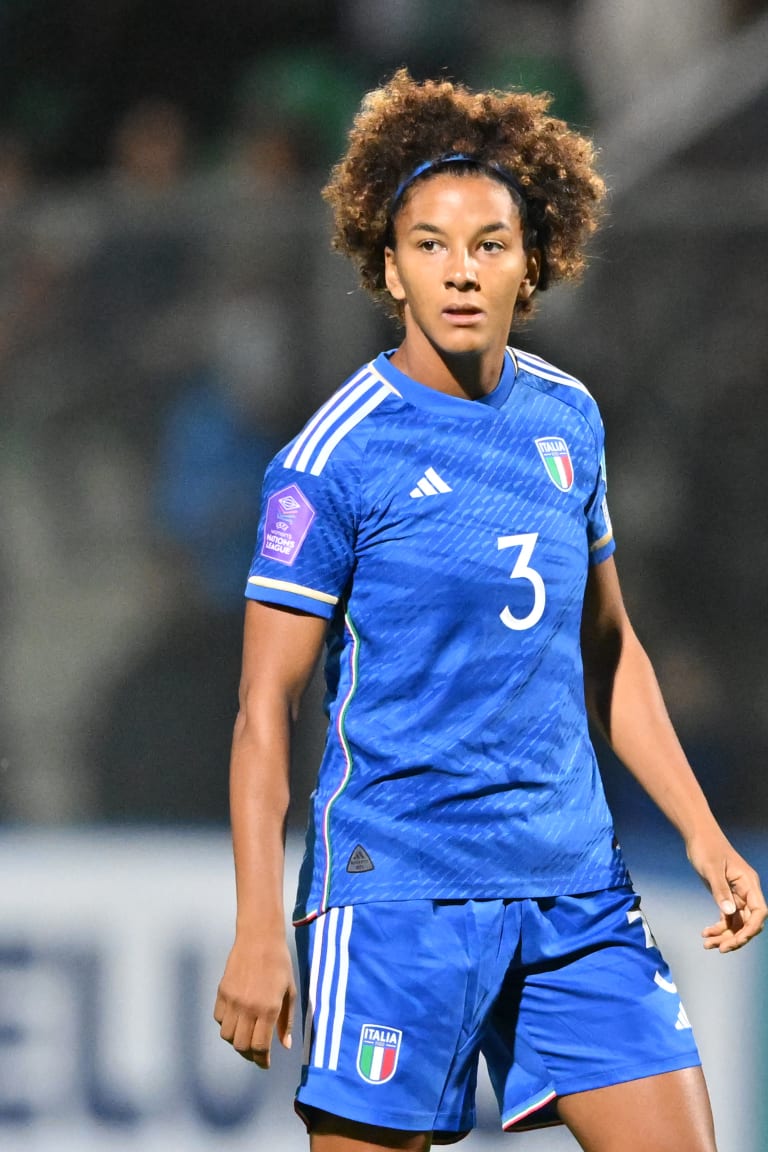 Sara Gama saluta la Nazionale Azzurra