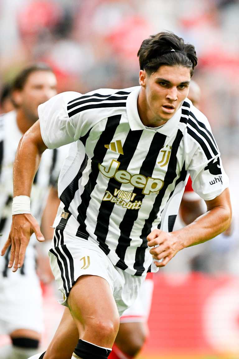 Sassuolo loan for Adzic