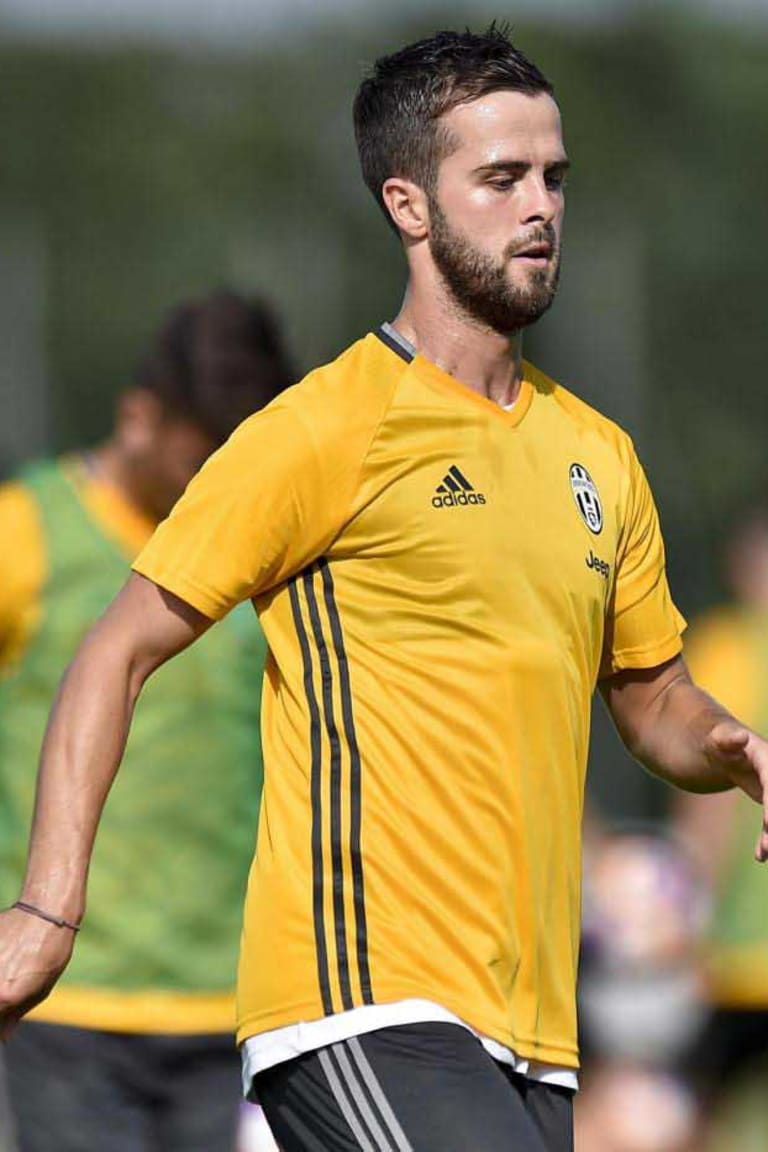 Martedì appuntamento con Miralem allo Store