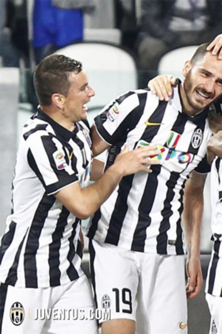 Juve berada 15 poin di puncak klasemen