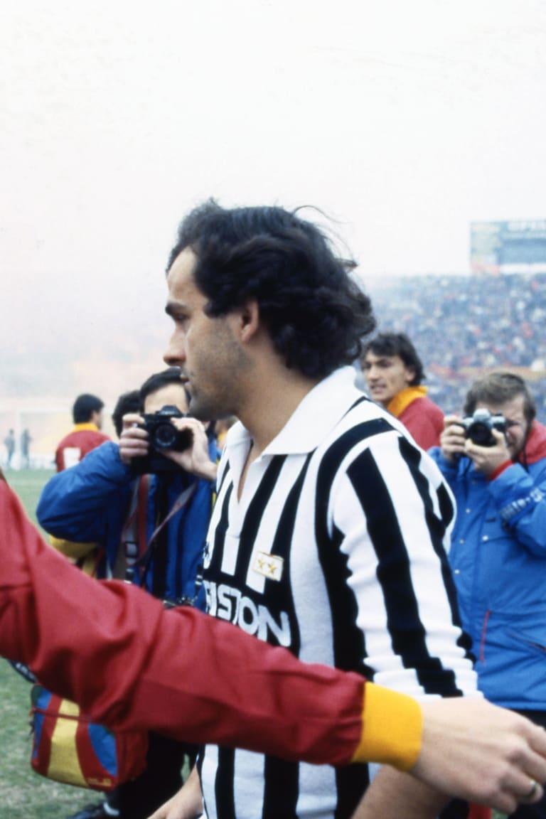 Black & White Stories: Platini vs la Roma 