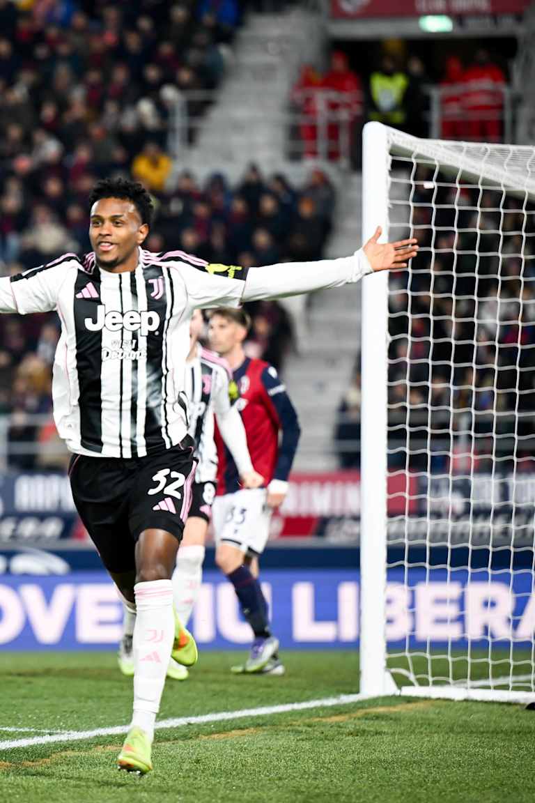 Bianconeri return from Bologna with three big points