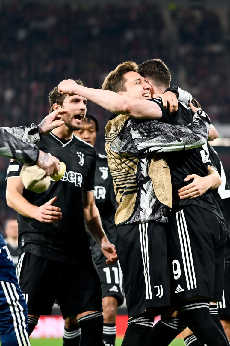 Juve sweep aside Freiburg to storm into Europa League quarter finals