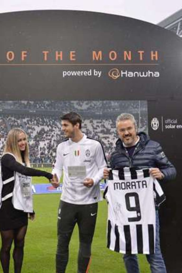 MVP bulan Oktober dan mencetak dua gol: hari yang luar biasa untuk Morata!