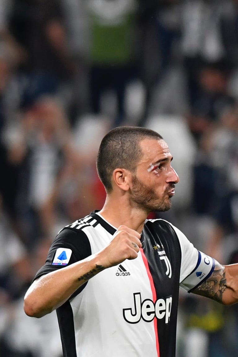 Bonucci and Bernardeschi bring Italy to qualification