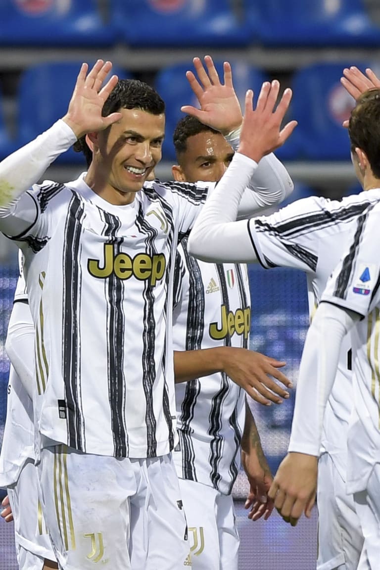 Ronaldo treble leads Juve to victory