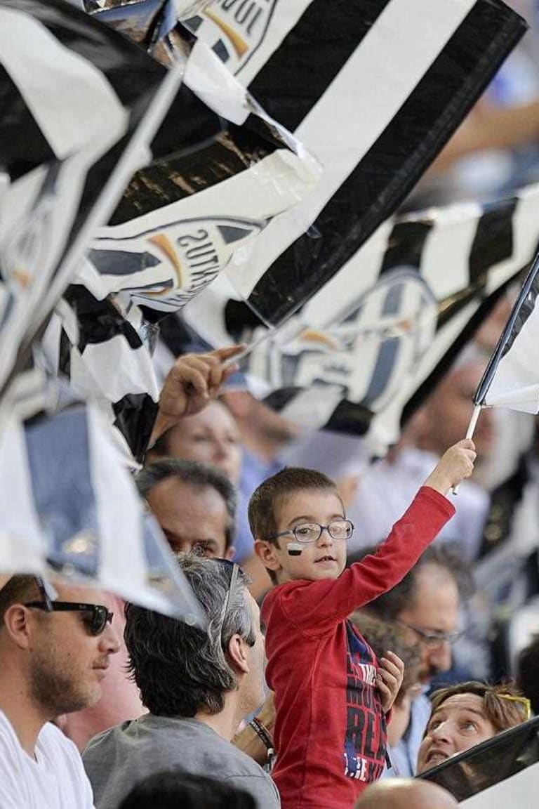 Juve-Napoli, Tribuna Sud aperta