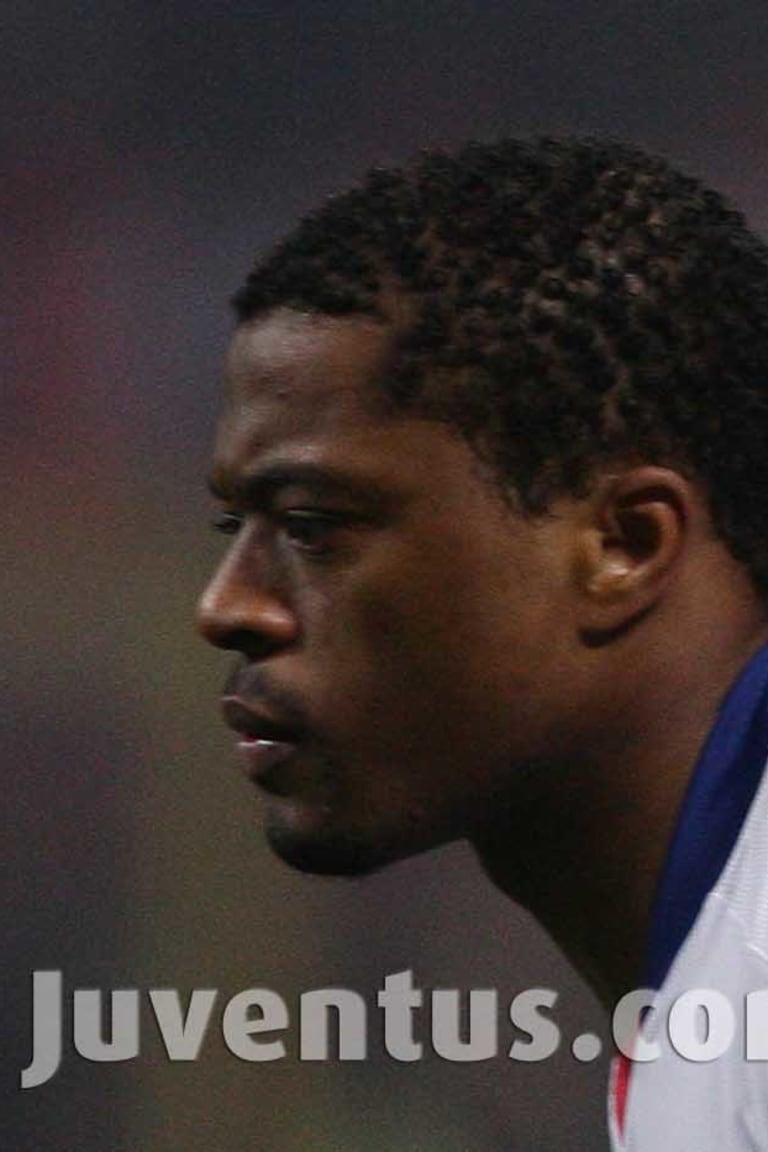 Evra, classe e carisma