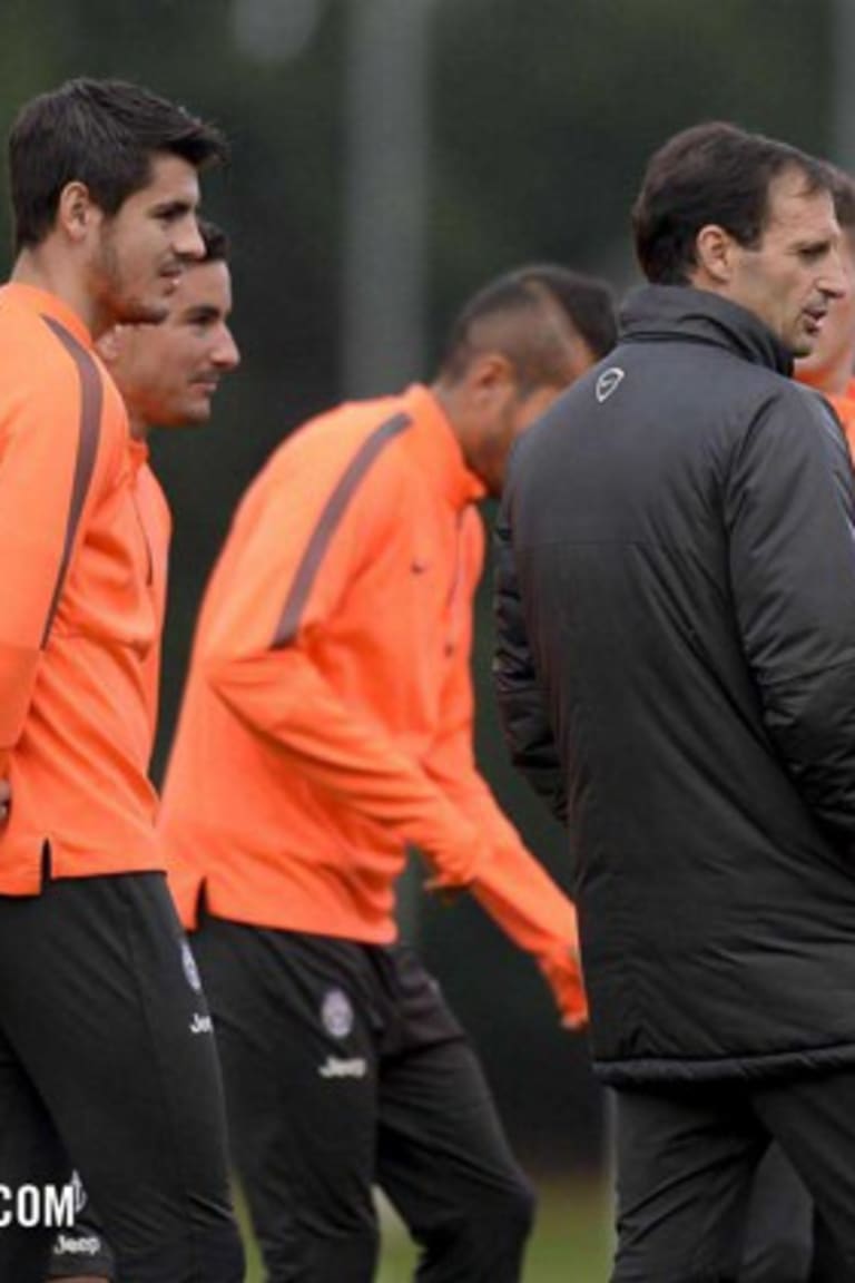 Latihan jelang laga melawan Parma
