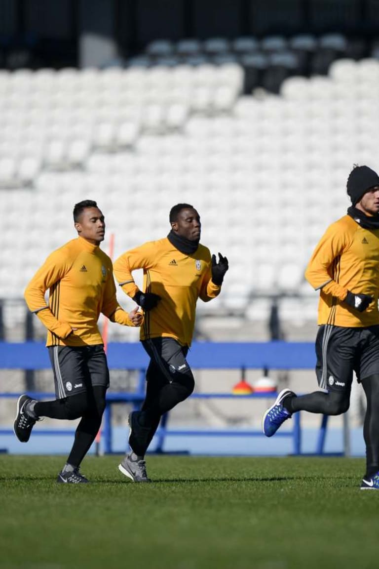 Sesi latihan tunggal hari Minggu
