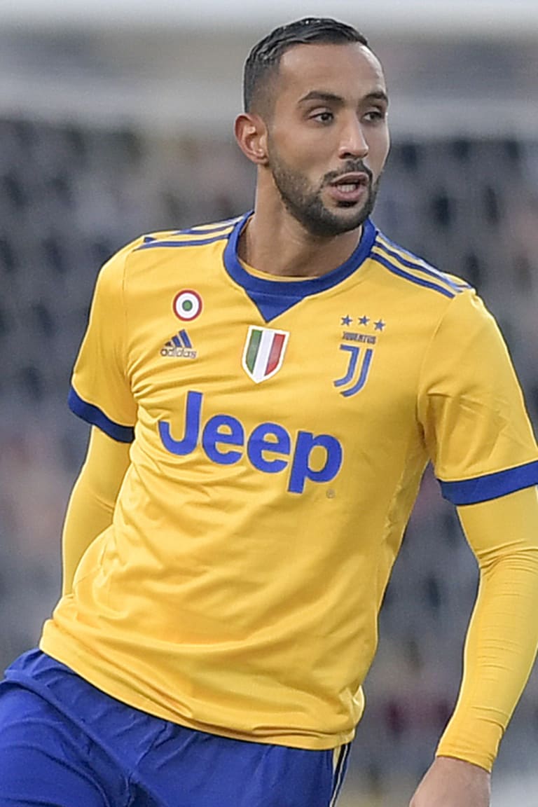 Rangkuman Internasional: Benatia kembali bersama Maroko
