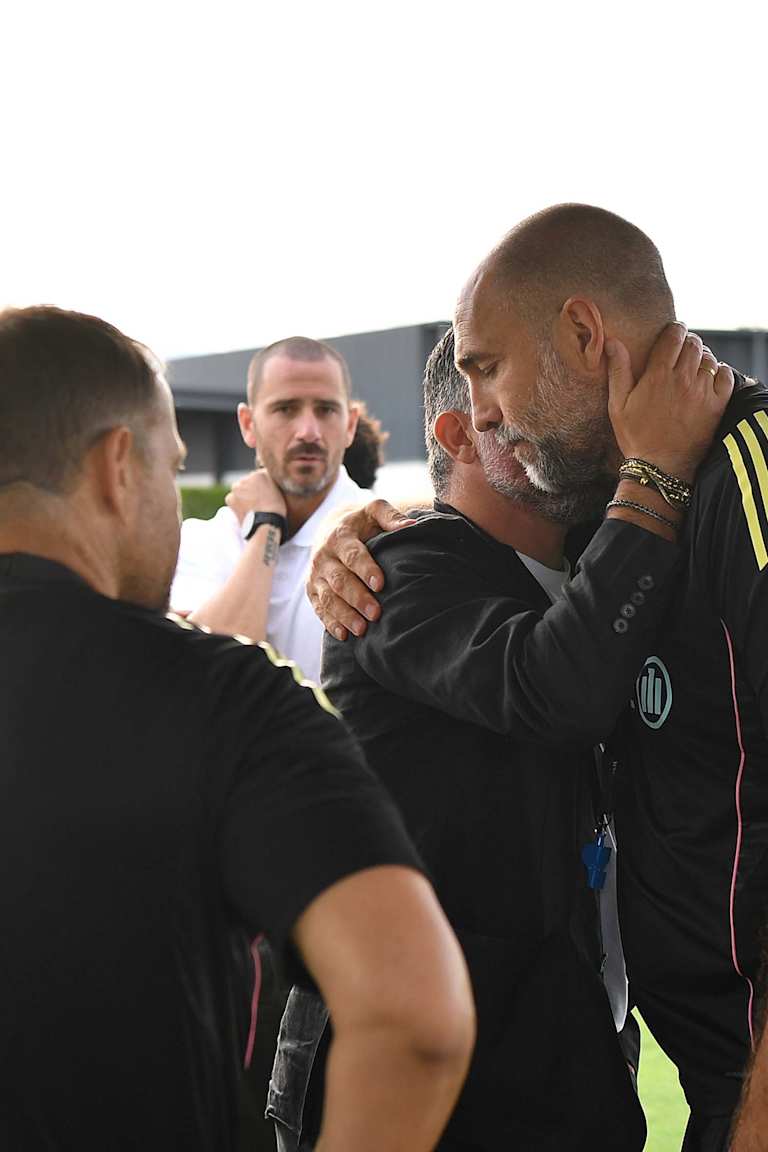 Training Center | Juventus train with Gattuso watching
