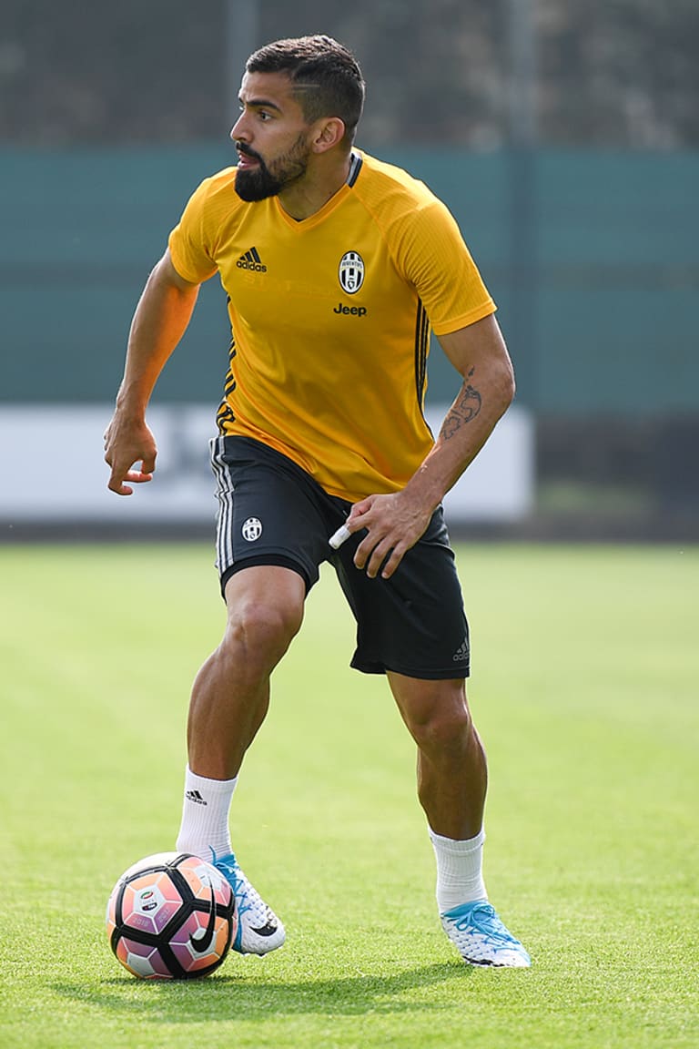 Rincon: «La Coppa Italia è un obiettivo, in campo per vincere»