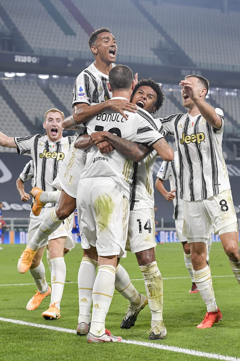 Juve dan De Cecco, terus bersama!