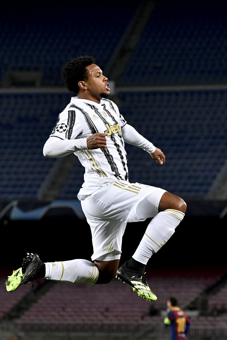 McKennie awarded best American footballer of 2020!