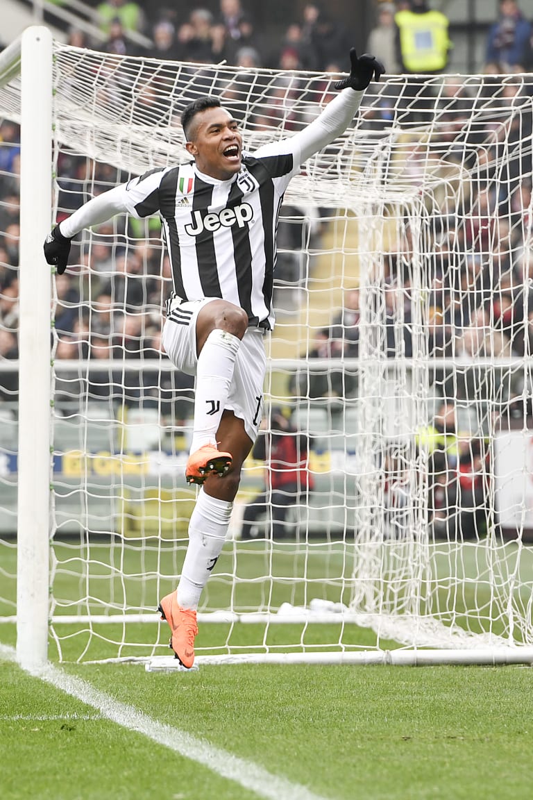 Torino - Juventus | Alex Sandro decides the 2018 Derby