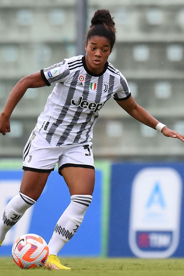 Women | Occhi puntati su… Evelina Duljan