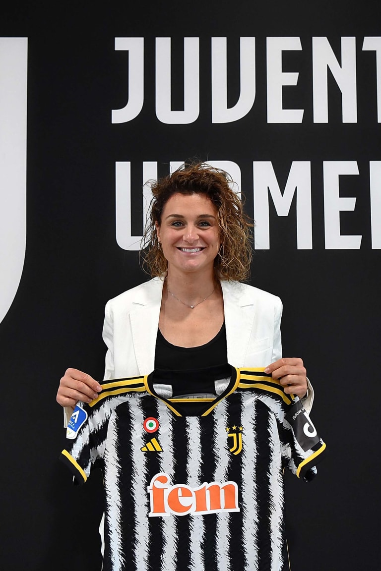 Cristiana Girelli renews until 2025!