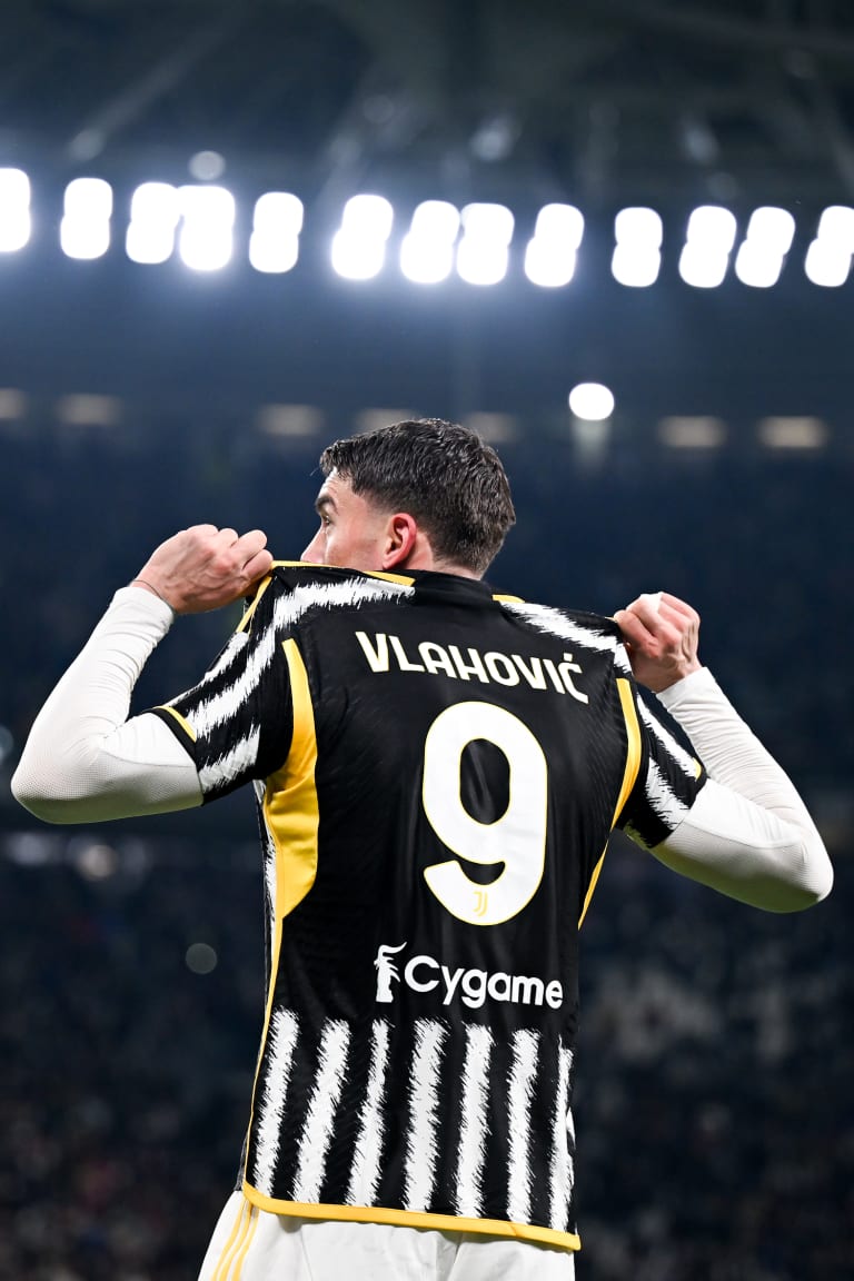 Dusan Vlahovic hits 100 Juventus appearances