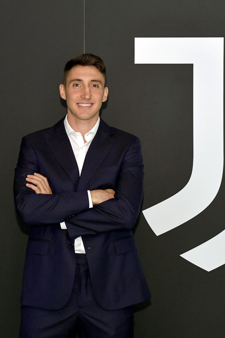Cambiaso memperbarui masa baktinya di Juventus sampai 2029!