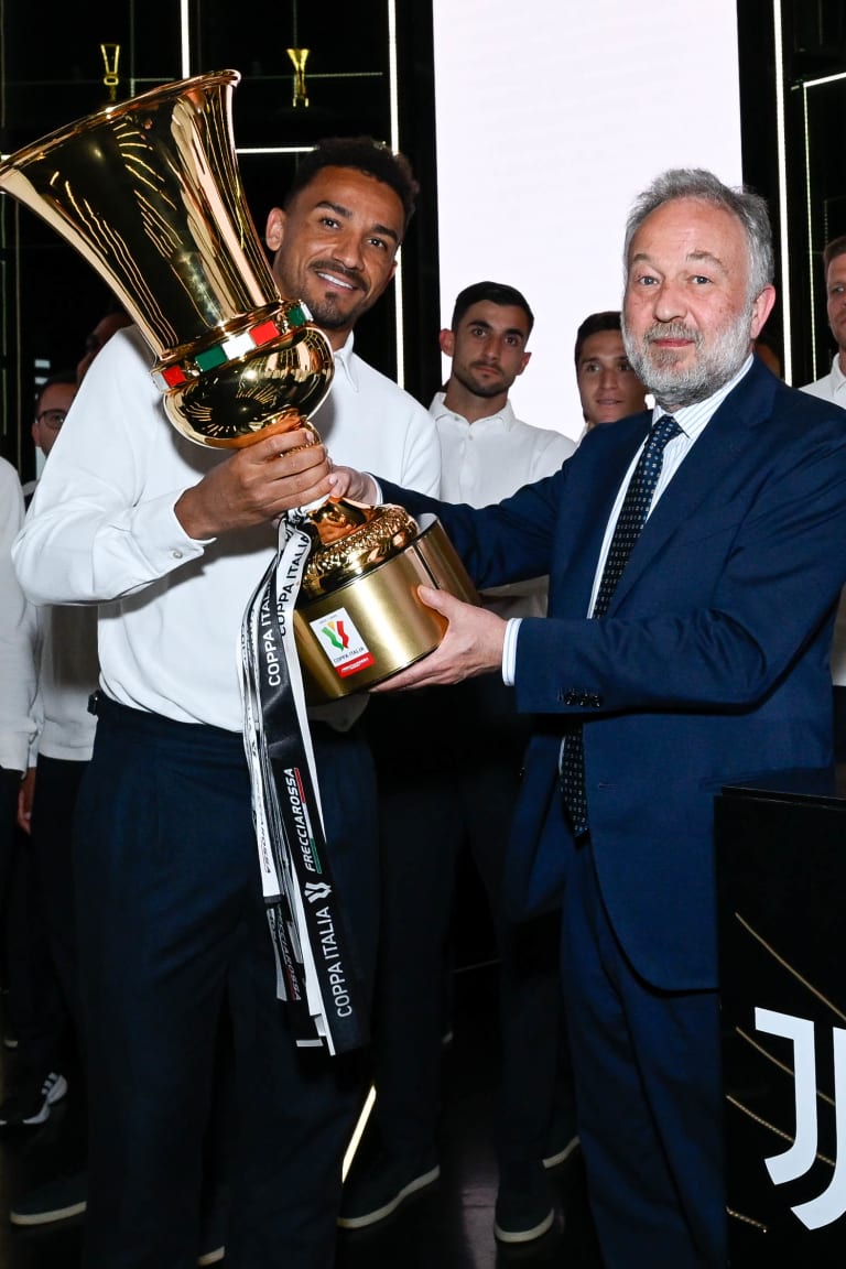 متحف يوفنتوس يتزين بلقب كأس إيطاليا 