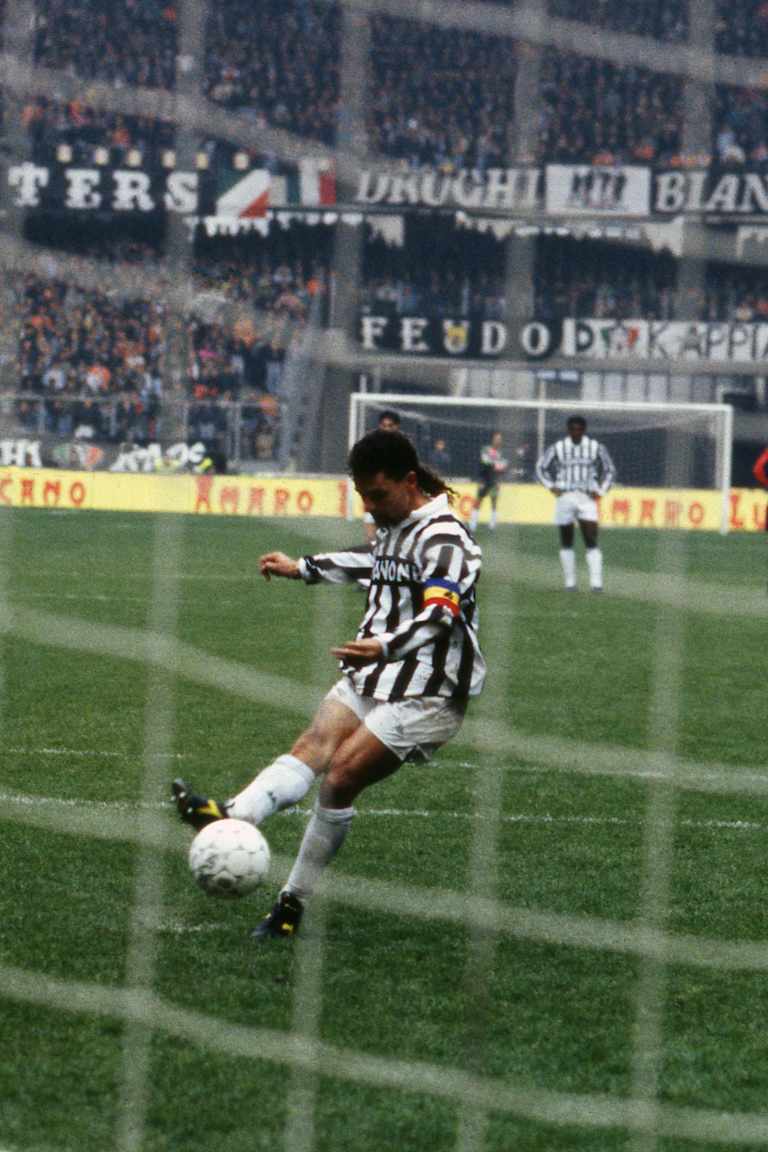 Hurrà Racconta | Juve-Genoa, il tris di Baggio nel 93 e una previsione...