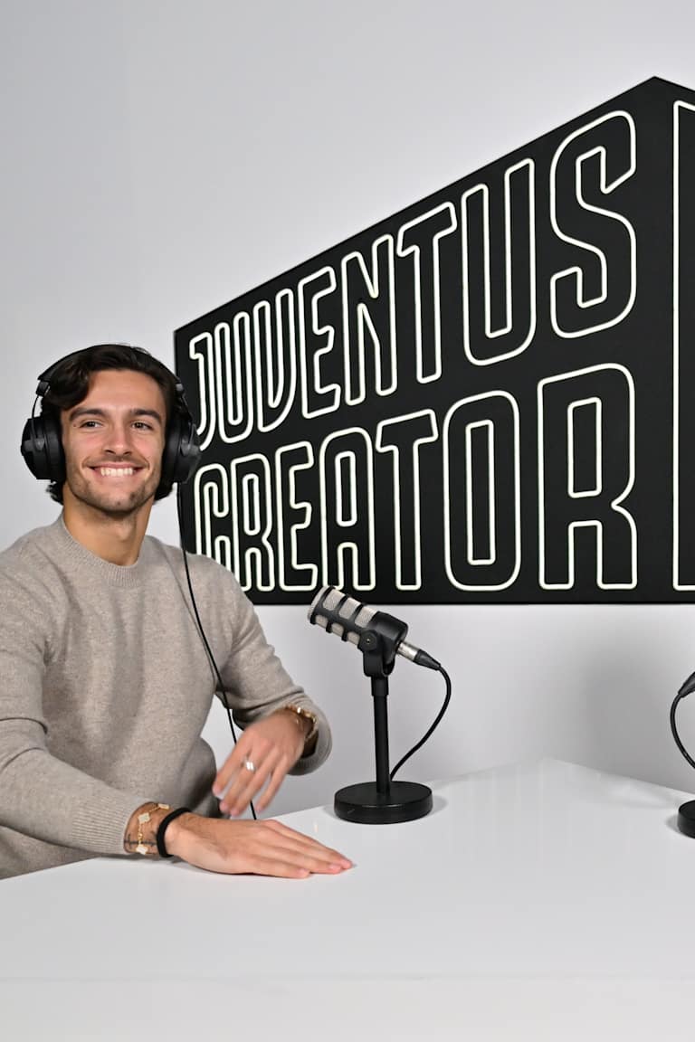 Lorenzo Musetti stars in the new episode of @Small Talk