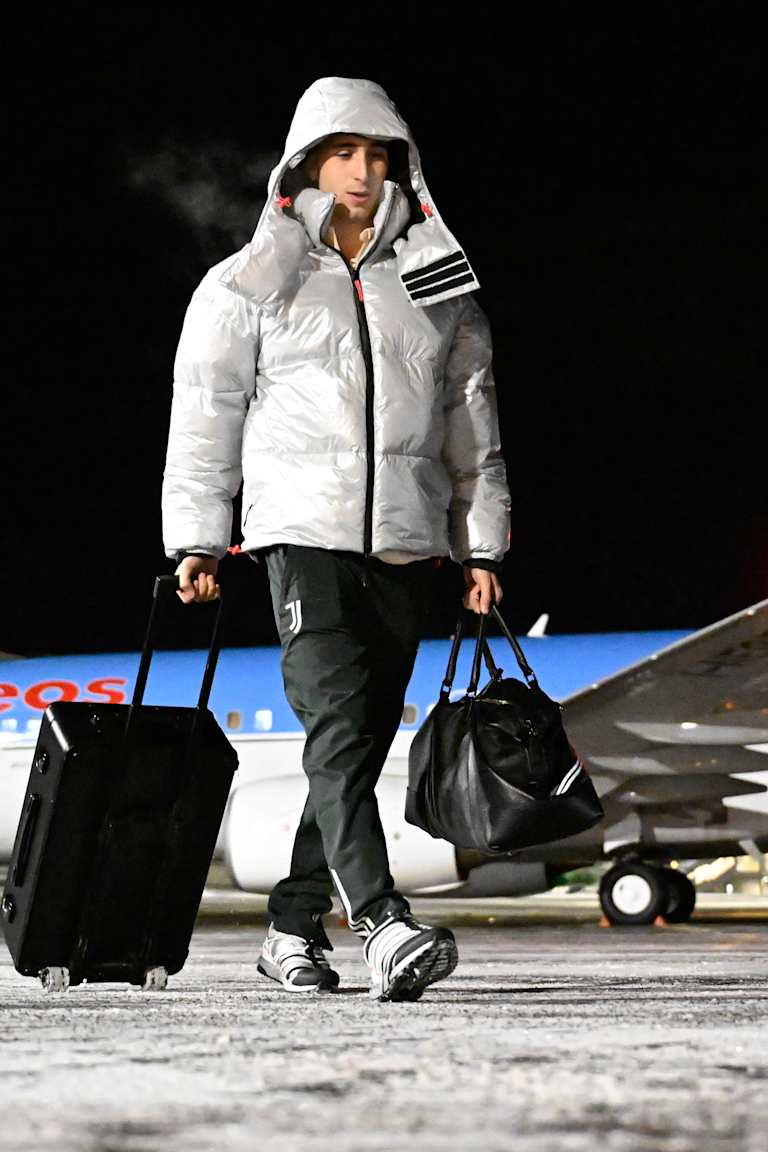 JUVENTUS STEP OUT IN NORWAY IN ADIDAS X MOON BOOT’S NEW FUTURISTIC COLLECTION