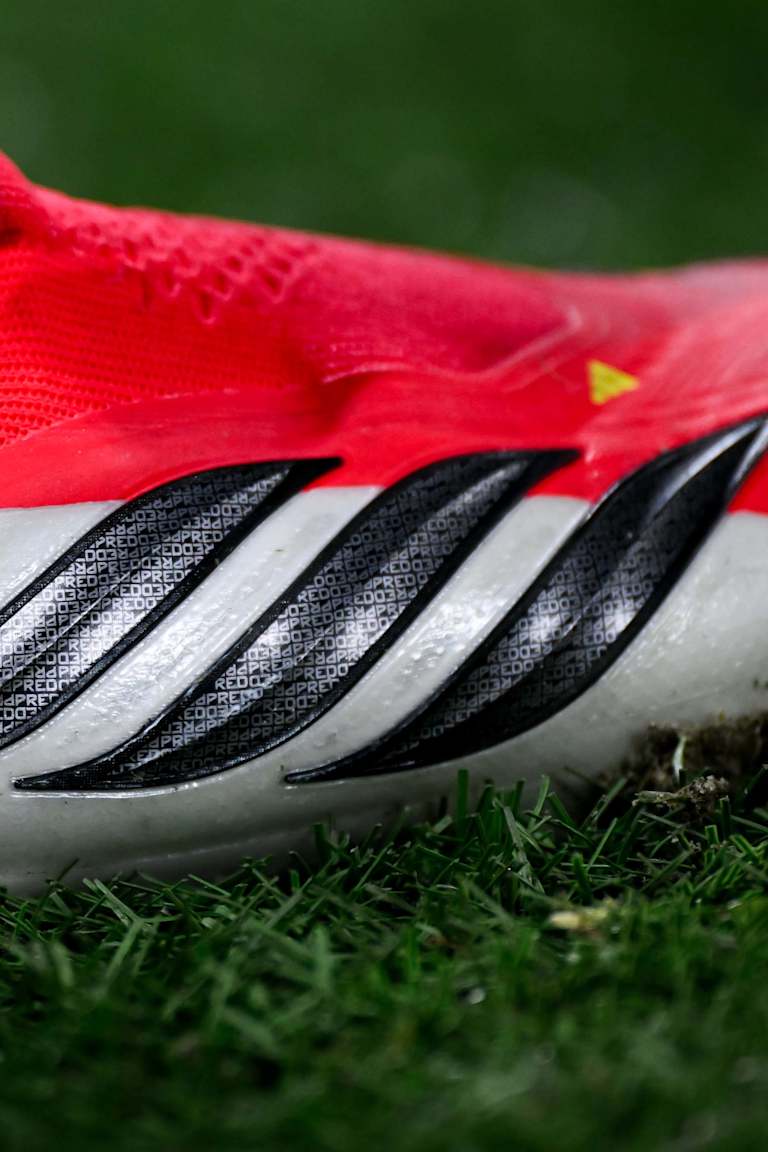 Juventus Stars Gear Up with Predator and F50 – Which Side Are You On?