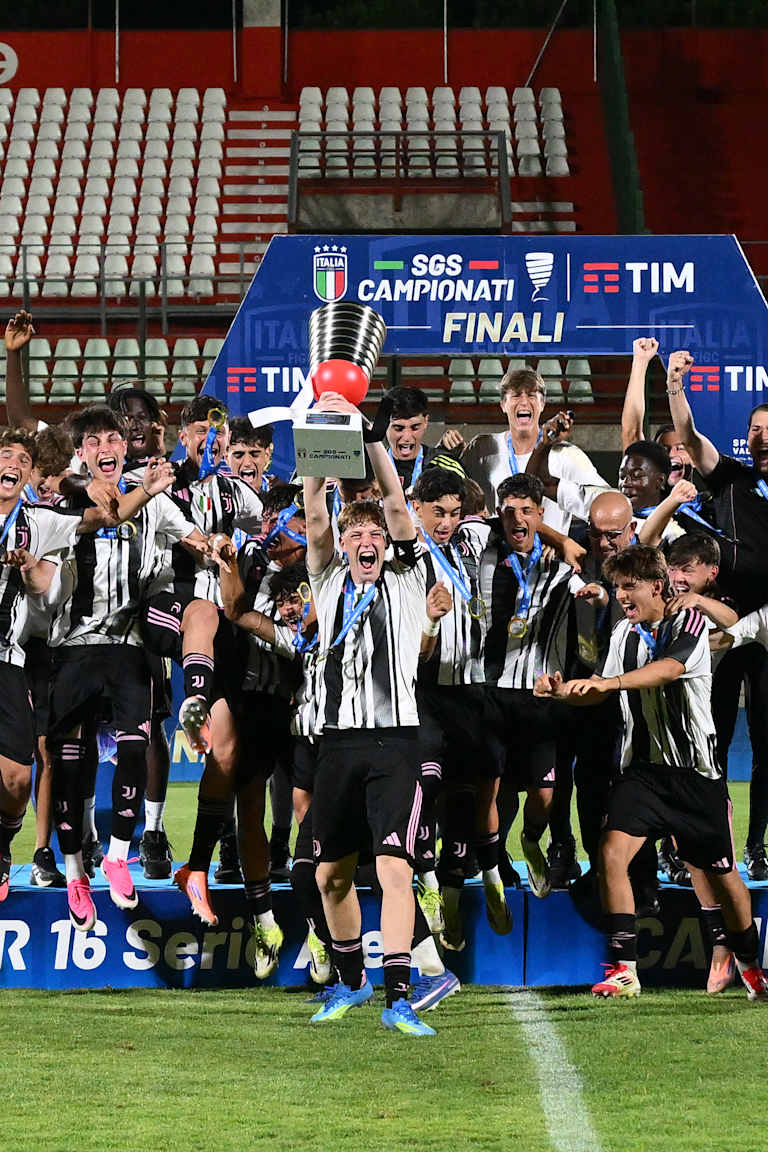 L'UNDER 16 È DI NUOVO CAMPIONE D'ITALIA!