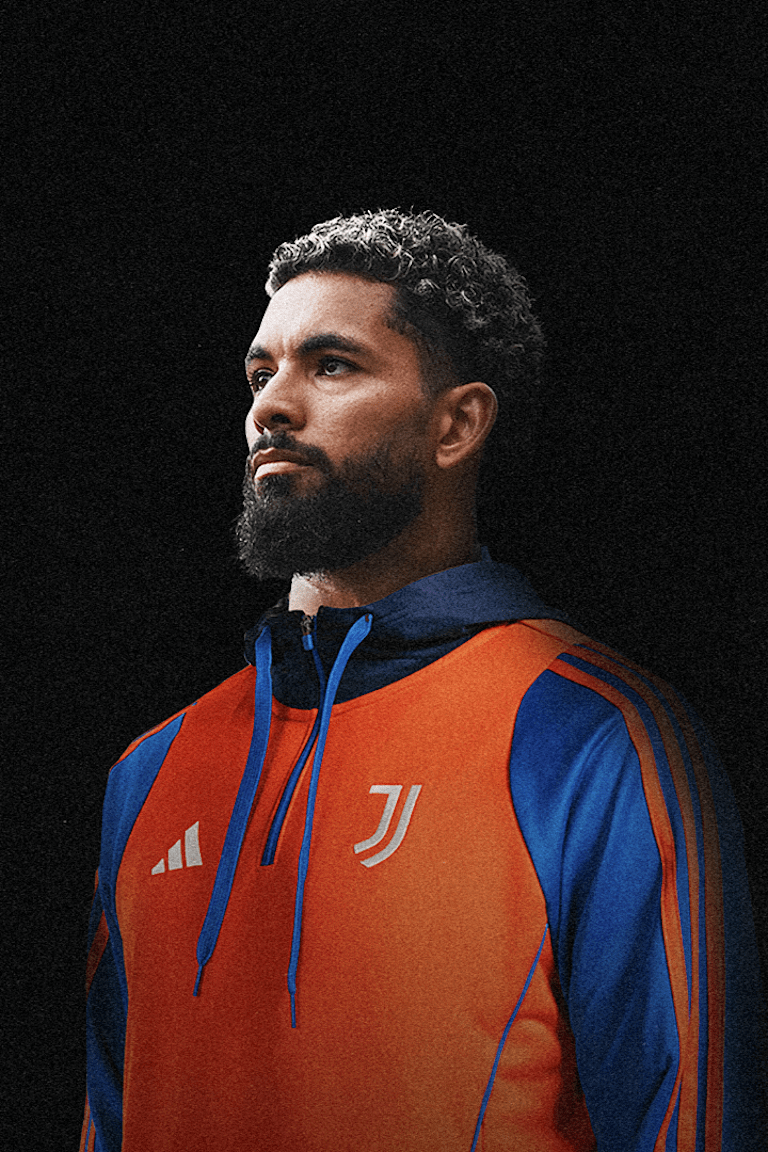 Douglas Luiz bergabung dengan Juventus!