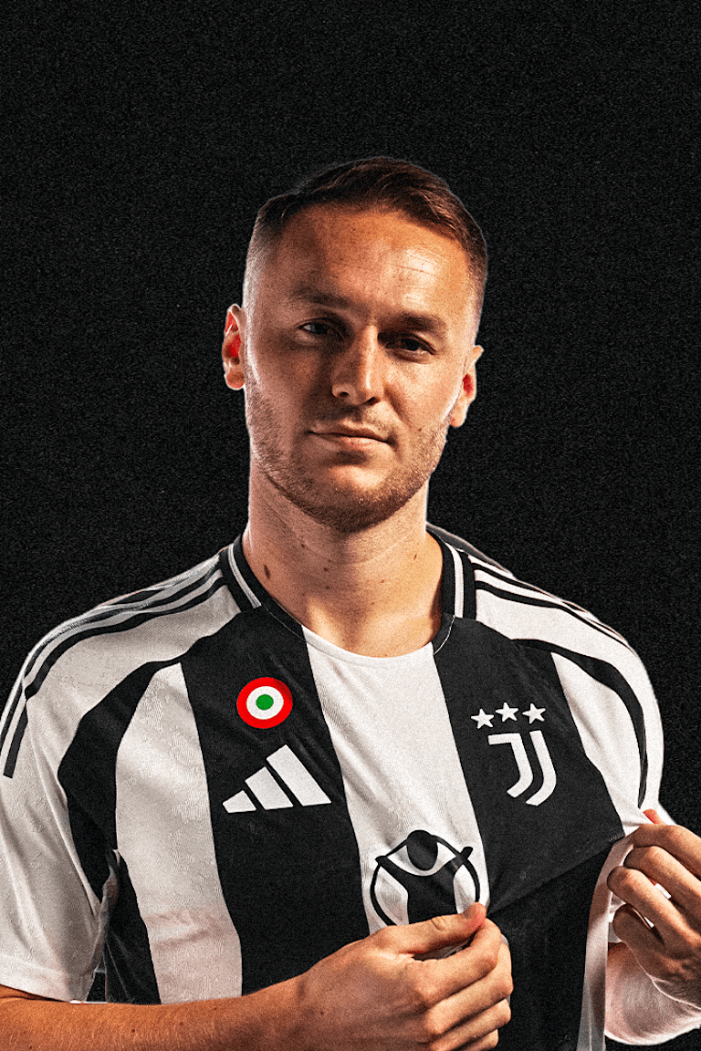 Teun Koopmeiners signs for Juventus!