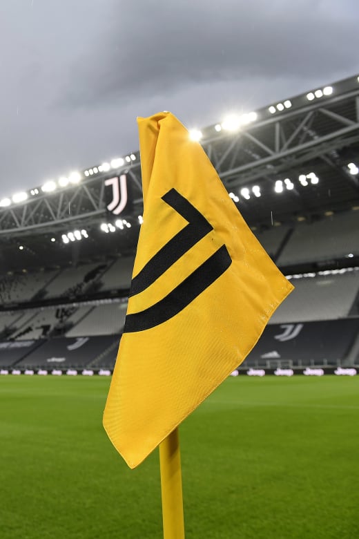 Stadium vuoto bandierina