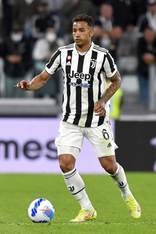 Juventus Milan Danilo Restart From The First Half Juventus Tv